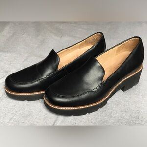 Women’s Naturalizer Cabaret Loafers Size 8M Black